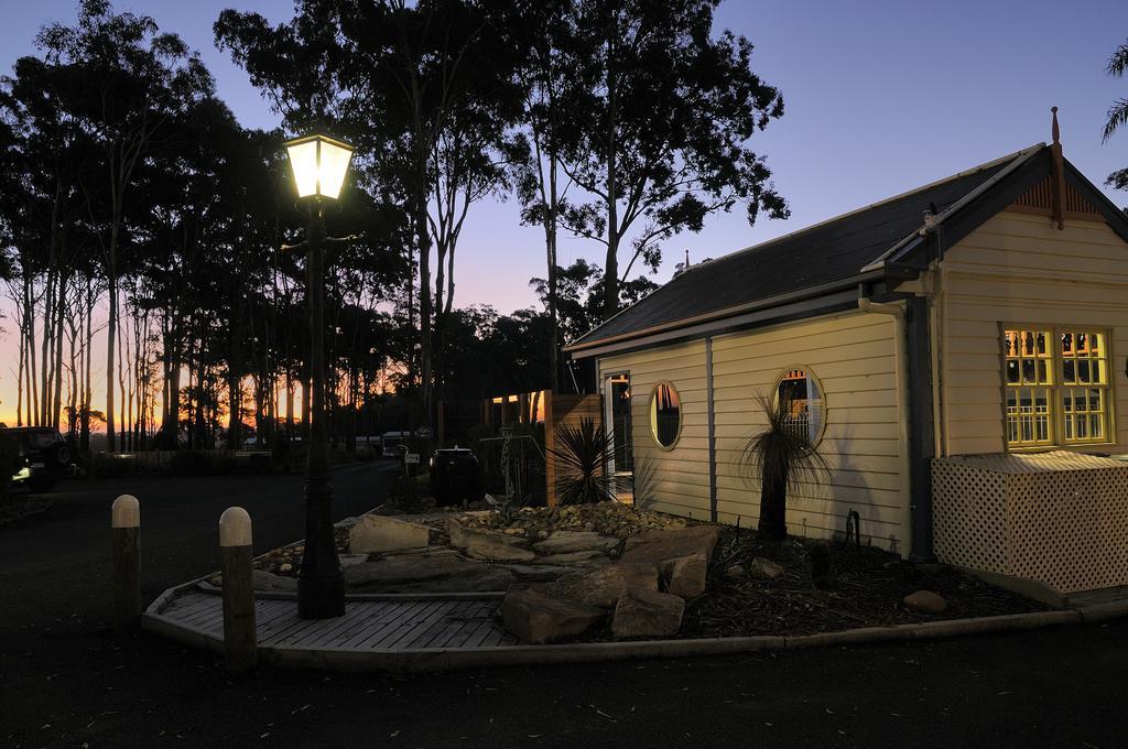 Waverley House Cottages Lakes Entrance Bagian luar foto