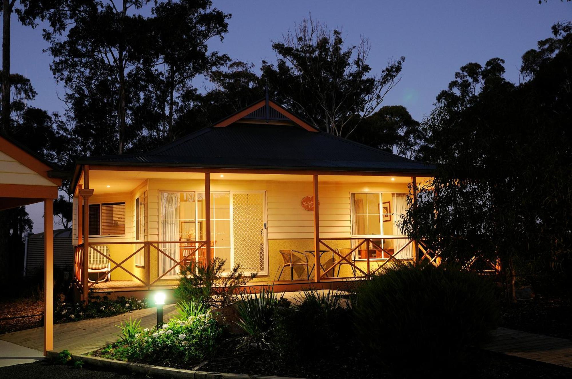 Waverley House Cottages Lakes Entrance Ruang foto