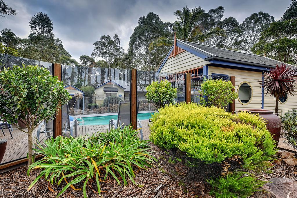 Waverley House Cottages Lakes Entrance Bagian luar foto